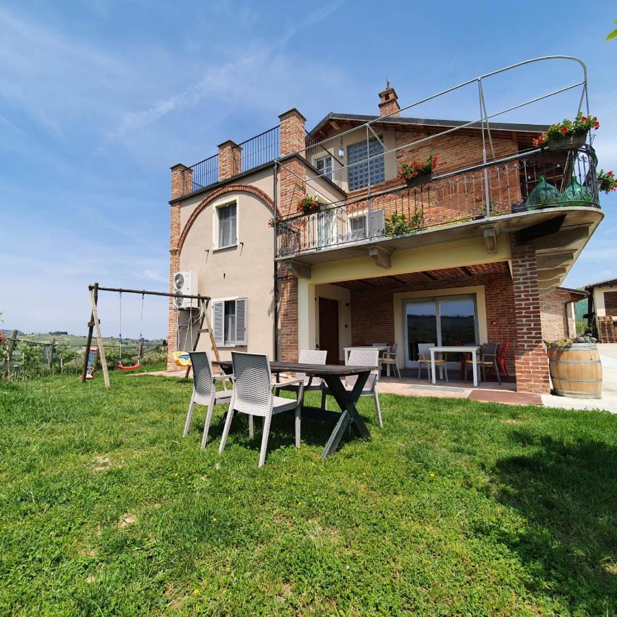 Penzion Agriturismo Cascina Sciulun Monforte dʼAlba Exteriér fotografie